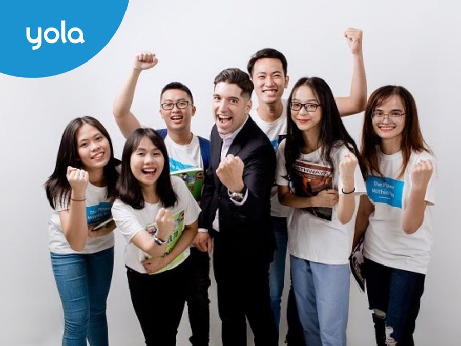 Đội ngũ giáo viên luyện thi Digital SAT tại YOLA